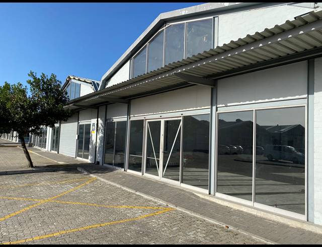 141M² RETAIL TO LET IN TOKAI